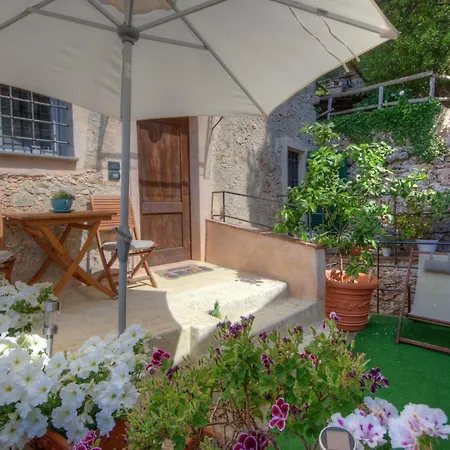 Holiday home Crosa Tra Le Nuvole Borgio Verezzi