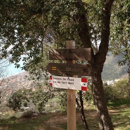 Crosa Tra Le Nuvole